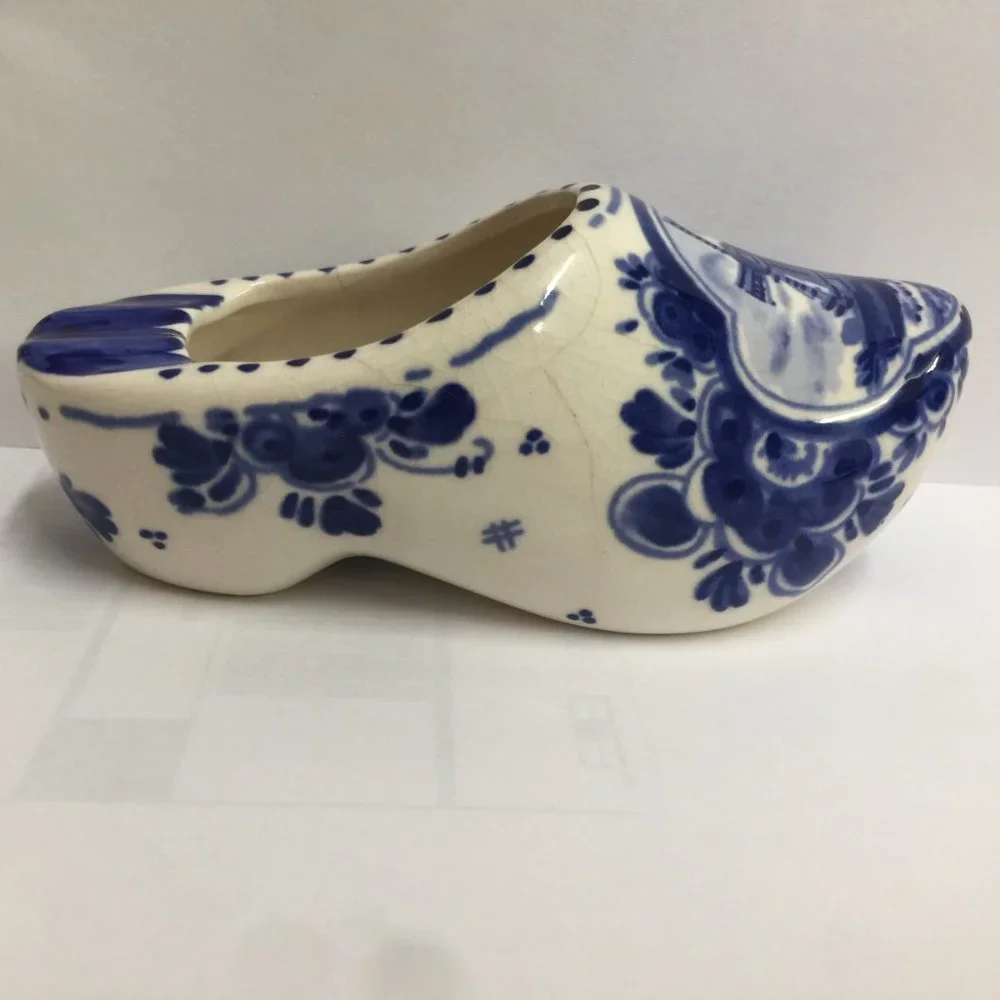 Clogs - Picture 7 of 16